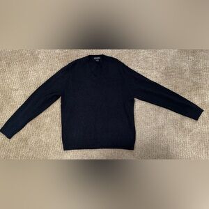 Brooks Brothers V-Neck men’s wool sweater.
